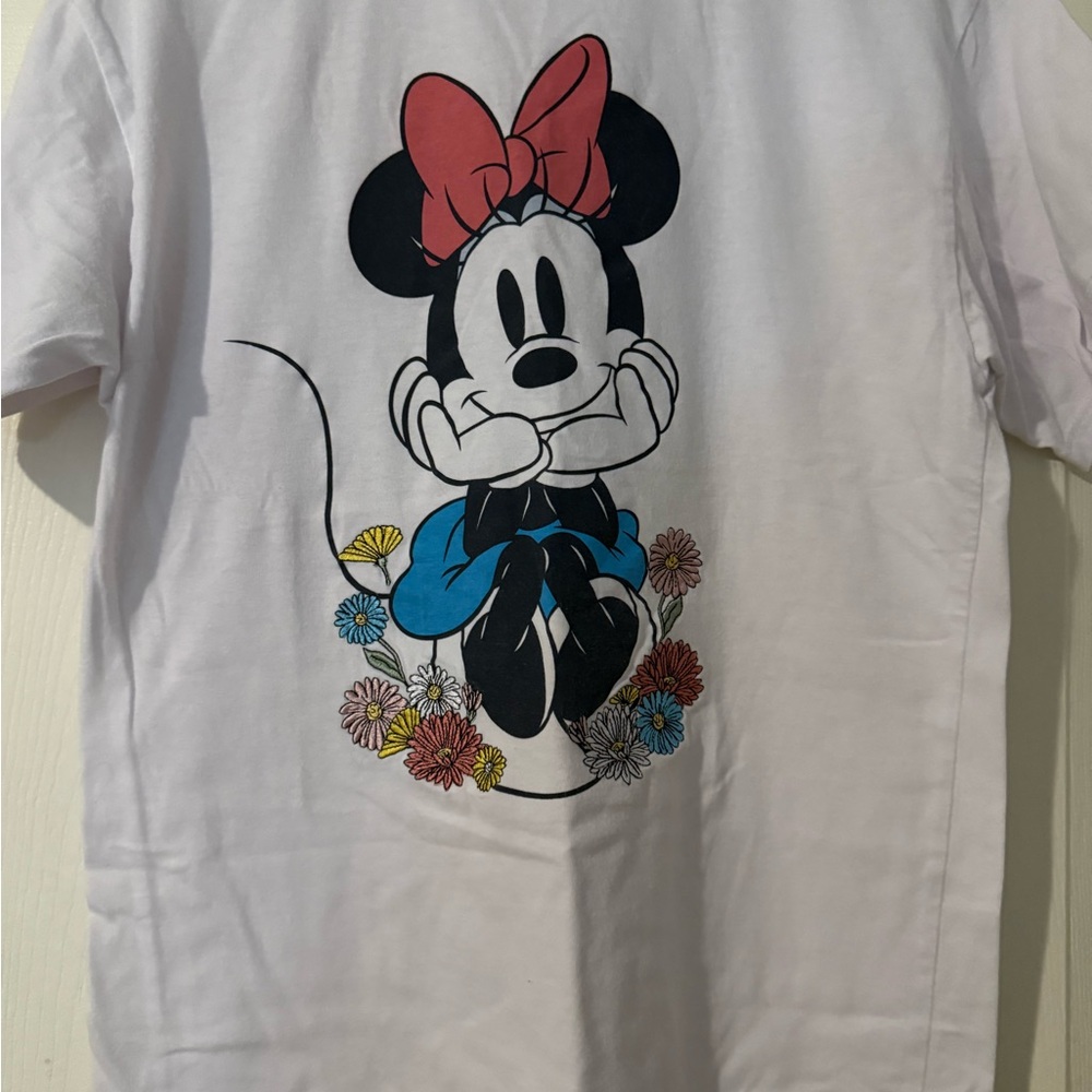 Disney White Tee with Minnie Mouse and Floral Accents